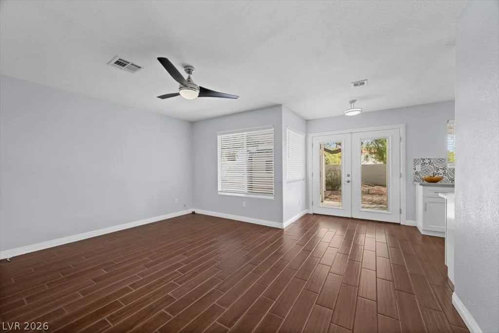 8205 Rocky Bluff, Las Vegas, NV 89129