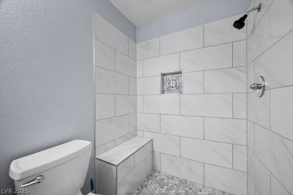 8205 Rocky Bluff, Las Vegas, NV 89129