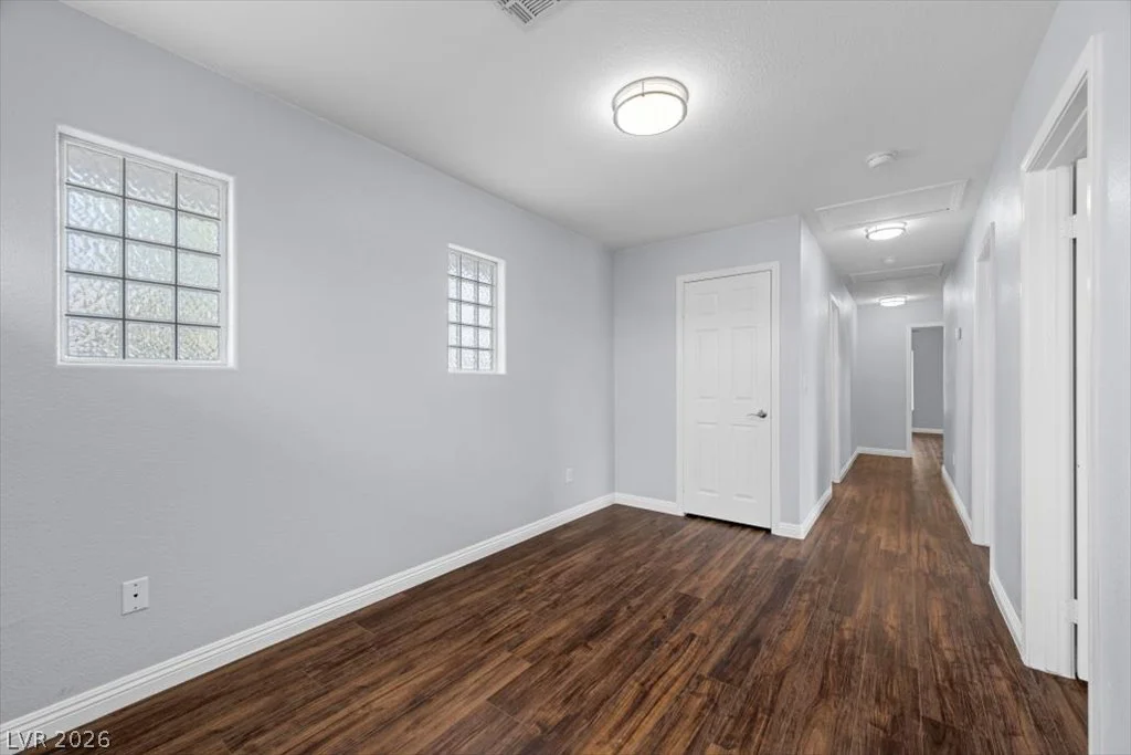 8205 Rocky Bluff, Las Vegas, NV 89129