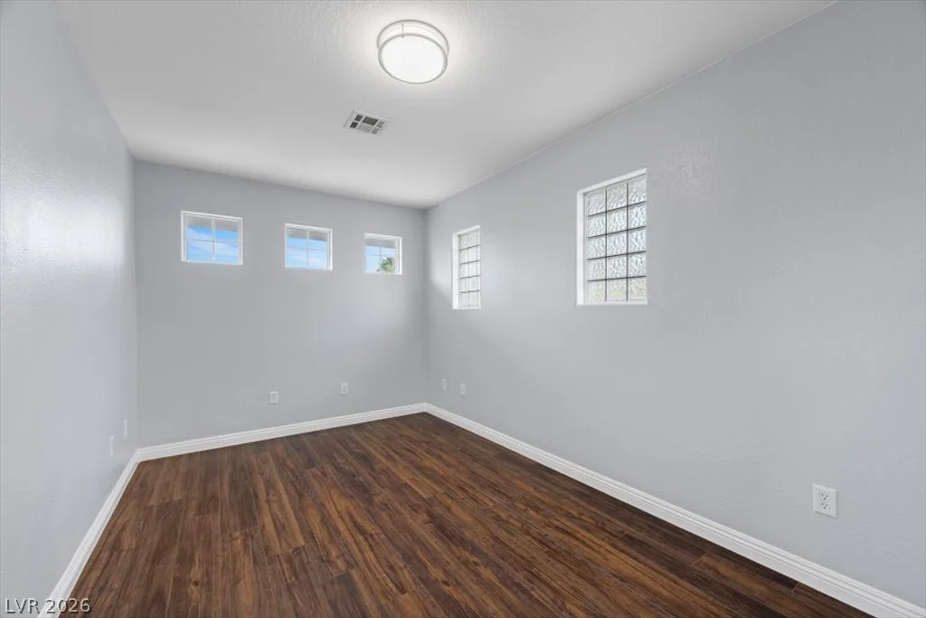 8205 Rocky Bluff, Las Vegas, NV 89129