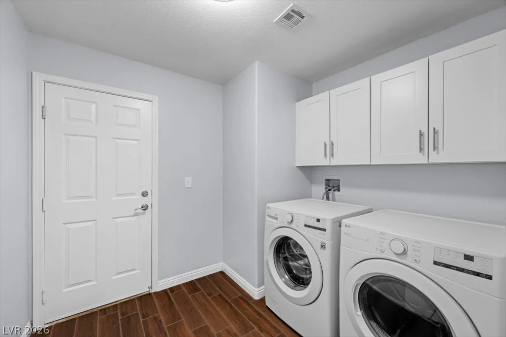 8205 Rocky Bluff, Las Vegas, NV 89129