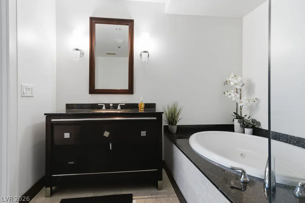 2700 Las Vegas, Las Vegas, NV 89109