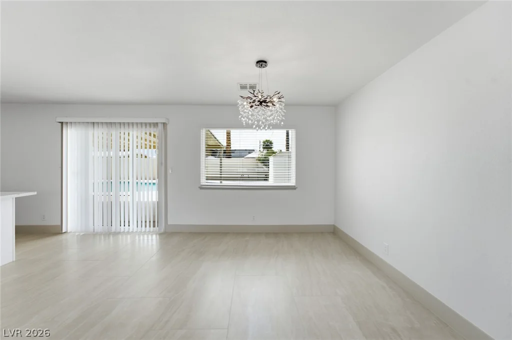 6225 Arlington, Las Vegas, NV 89107
