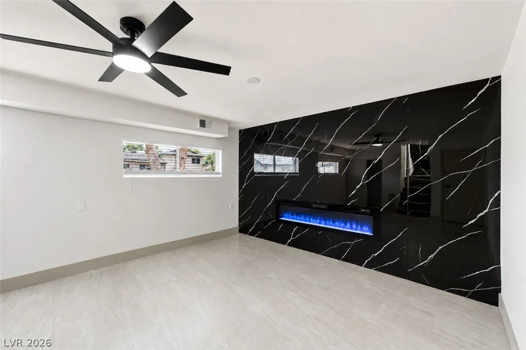 6225 Arlington, Las Vegas, NV 89107