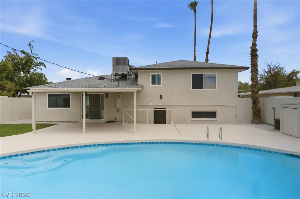 6225 Arlington, Las Vegas, NV 89107