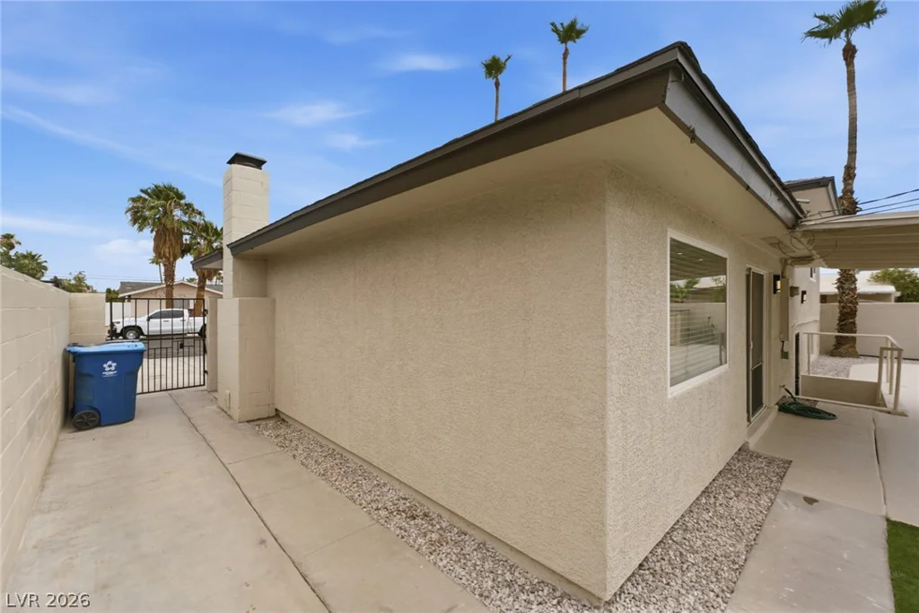6225 Arlington, Las Vegas, NV 89107