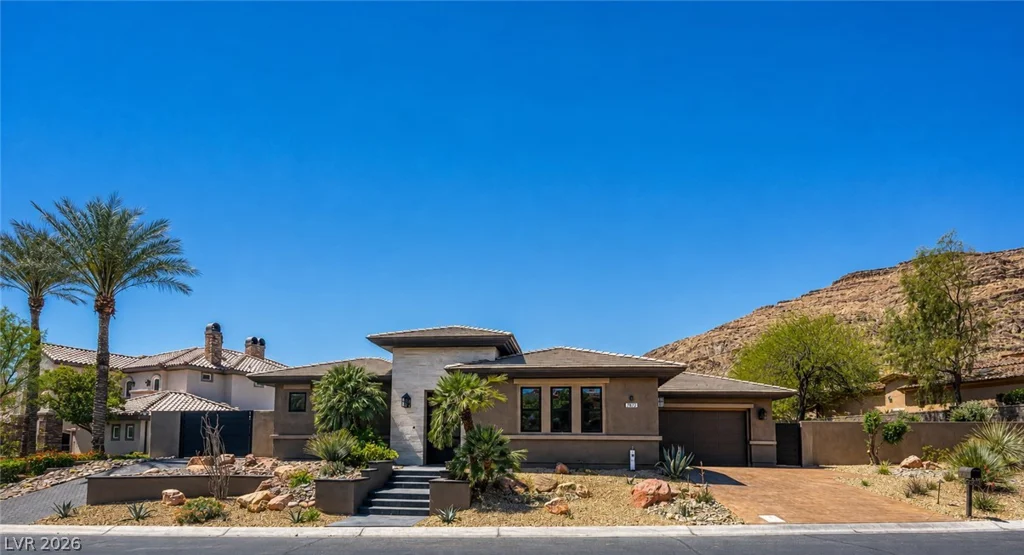 2577 Red Arrow, Las Vegas, NV 89135