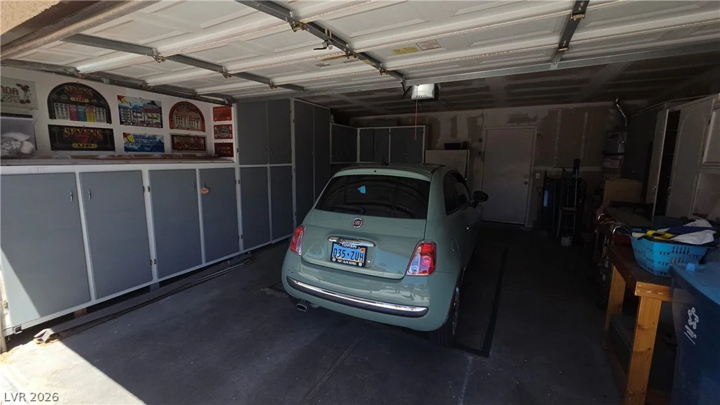 2136 Golden Hill, Las Vegas, NV 89106