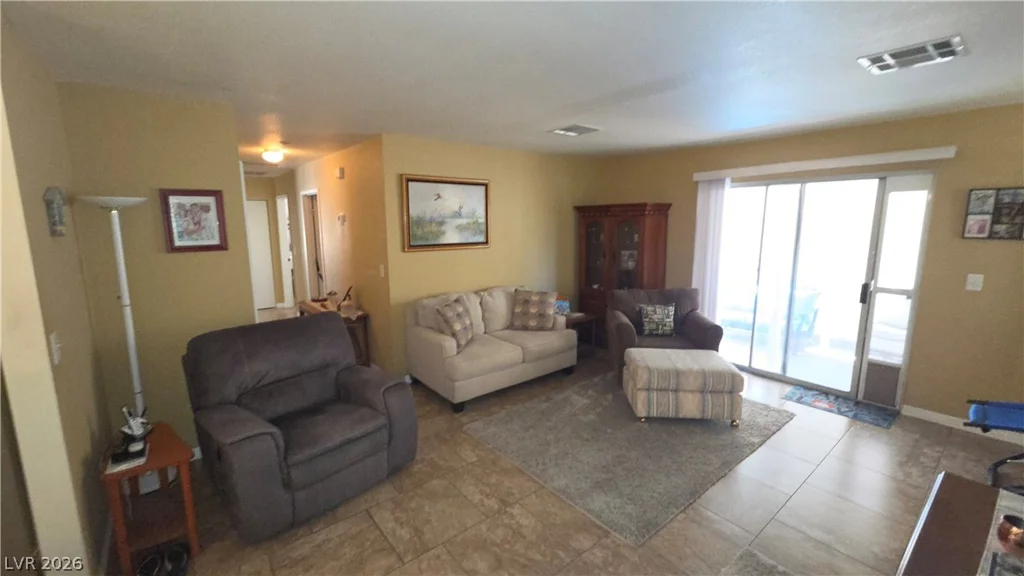 2136 Golden Hill, Las Vegas, NV 89106