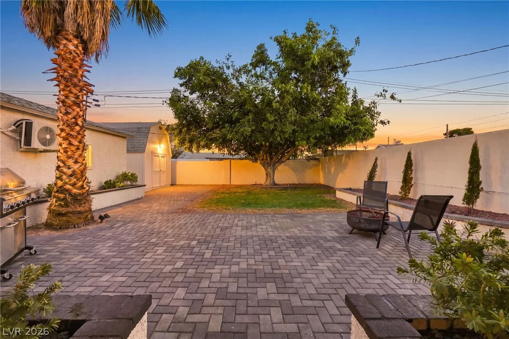 118 Ocotillo, Henderson, NV 89015