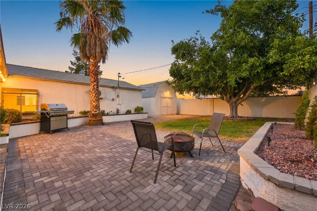 118 Ocotillo, Henderson, NV 89015