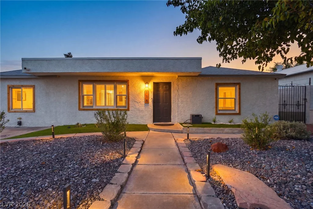 118 Ocotillo, Henderson, NV 89015
