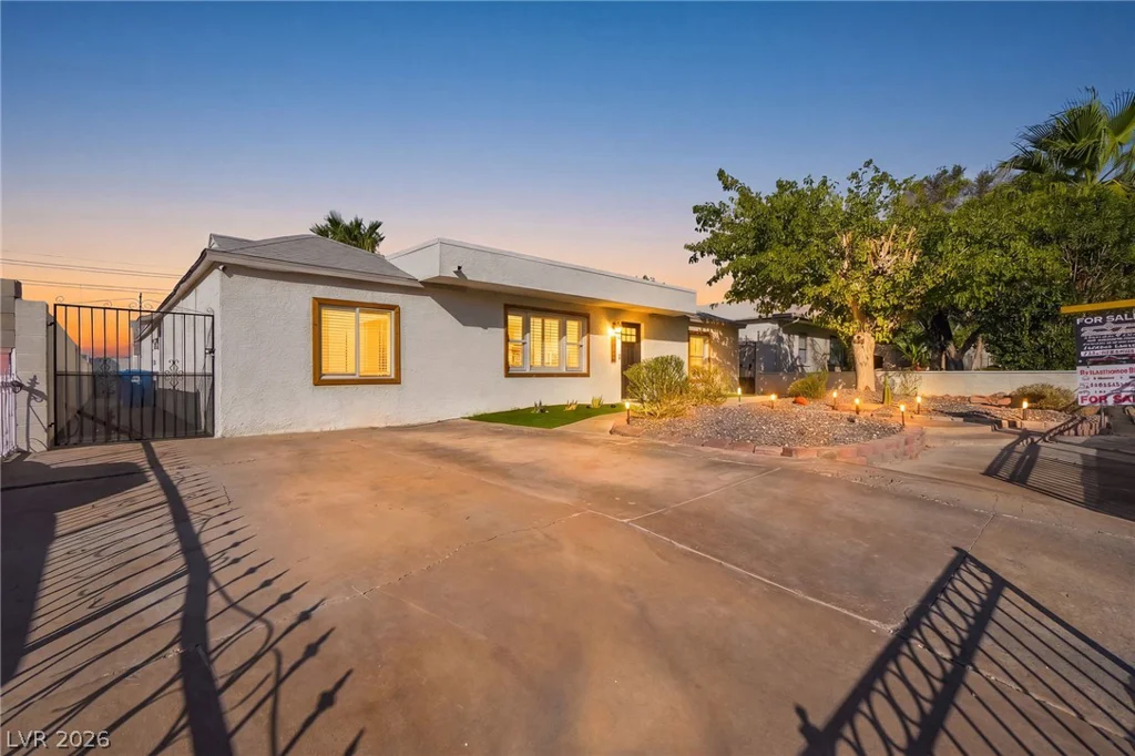118 Ocotillo, Henderson, NV 89015