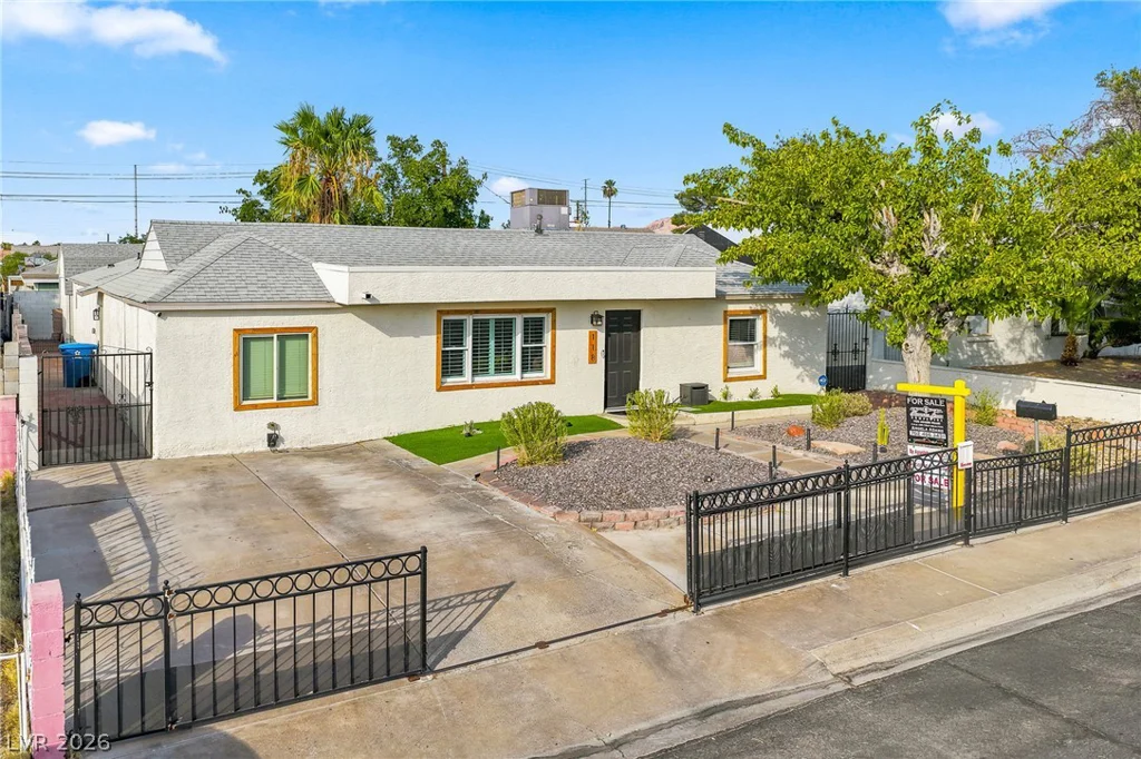 118 Ocotillo, Henderson, NV 89015