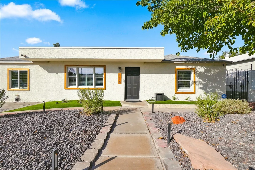 118 Ocotillo, Henderson, NV 89015