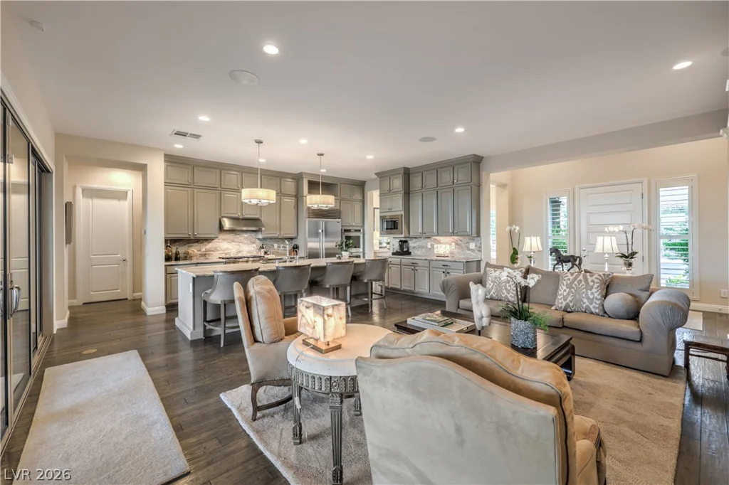 6842 Regency Crest, Las Vegas, NV 89148