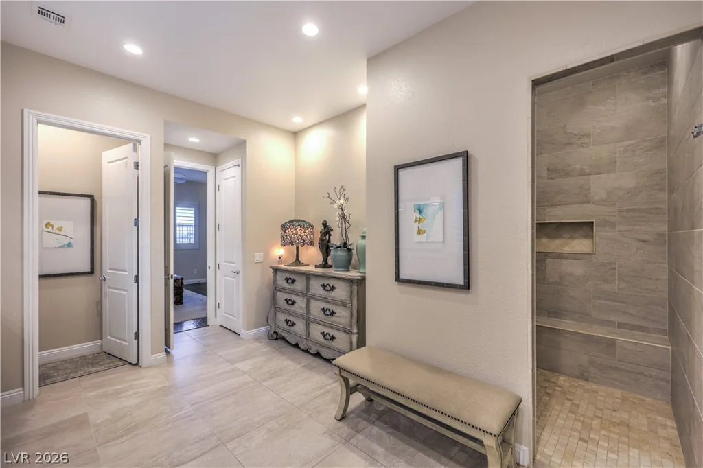 6842 Regency Crest, Las Vegas, NV 89148
