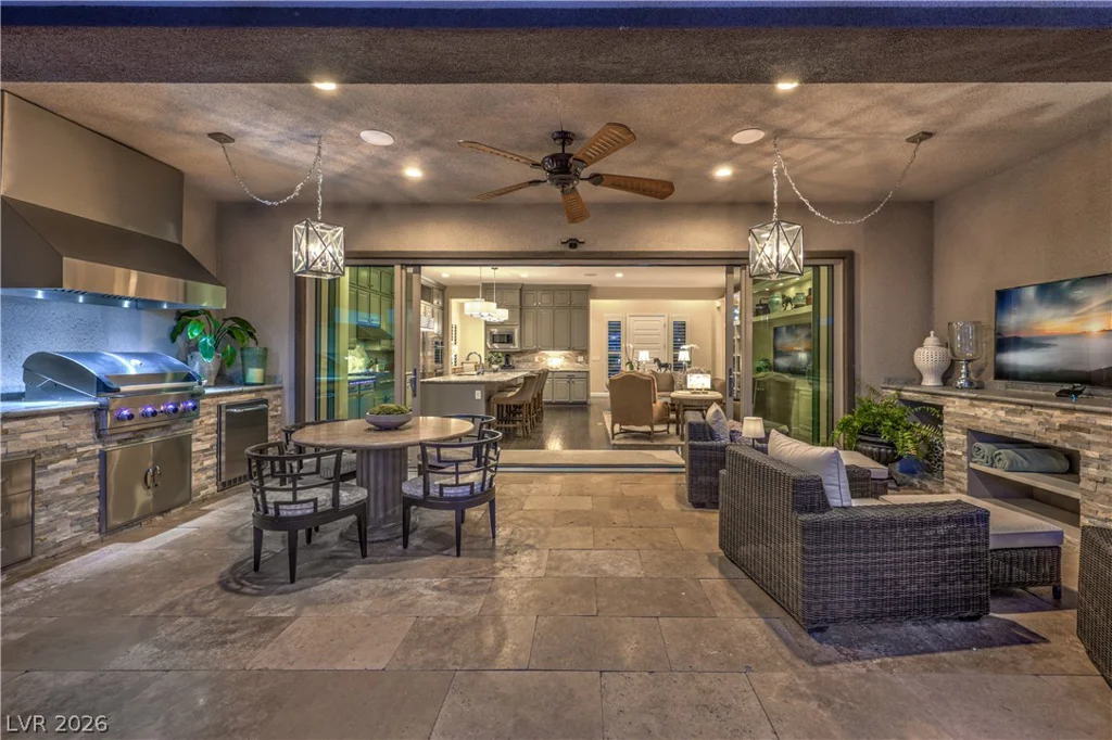 6842 Regency Crest, Las Vegas, NV 89148