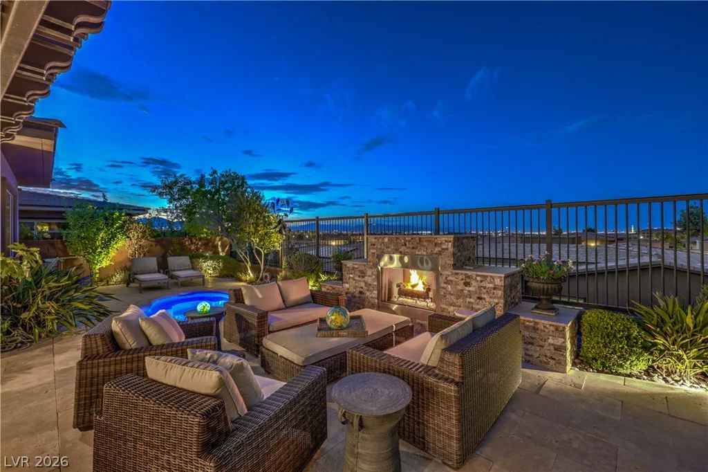 6842 Regency Crest, Las Vegas, NV 89148
