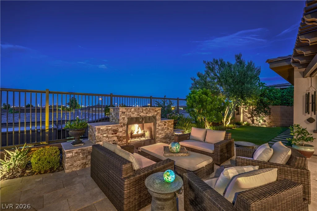 6842 Regency Crest, Las Vegas, NV 89148