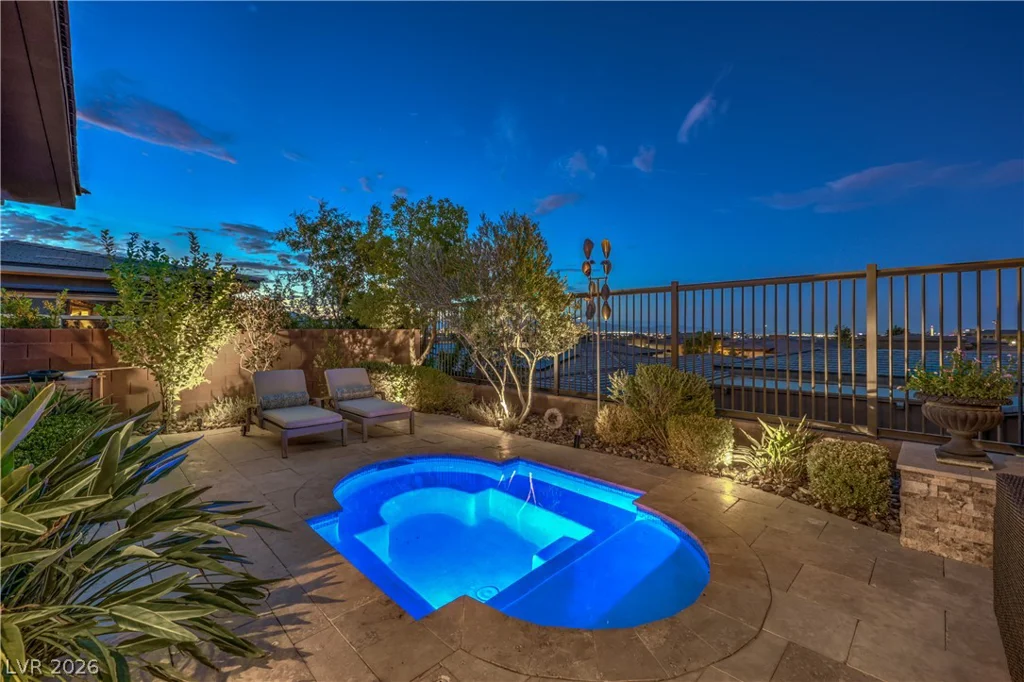 6842 Regency Crest, Las Vegas, NV 89148