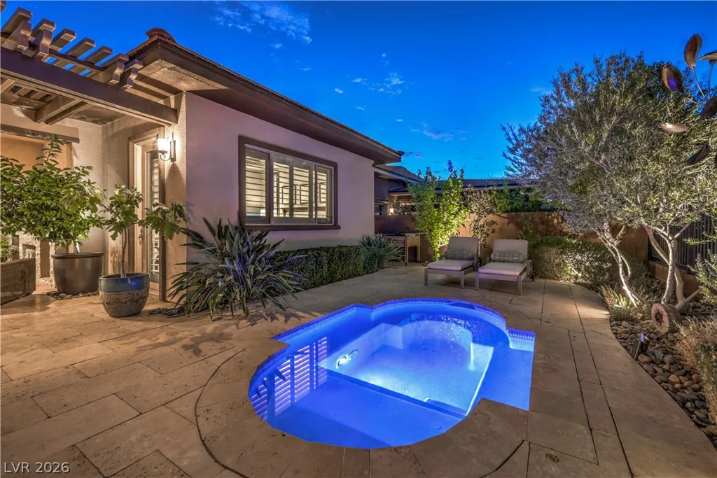 6842 Regency Crest, Las Vegas, NV 89148