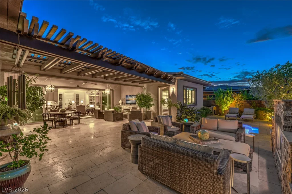 6842 Regency Crest, Las Vegas, NV 89148
