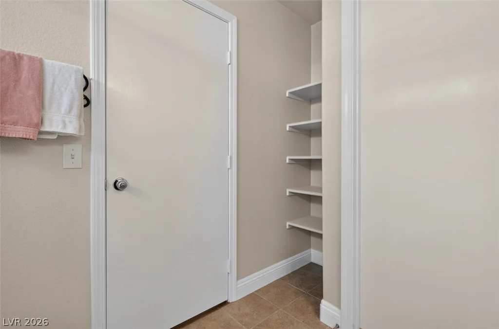 9009 Tumblewood, Las Vegas, NV 89143
