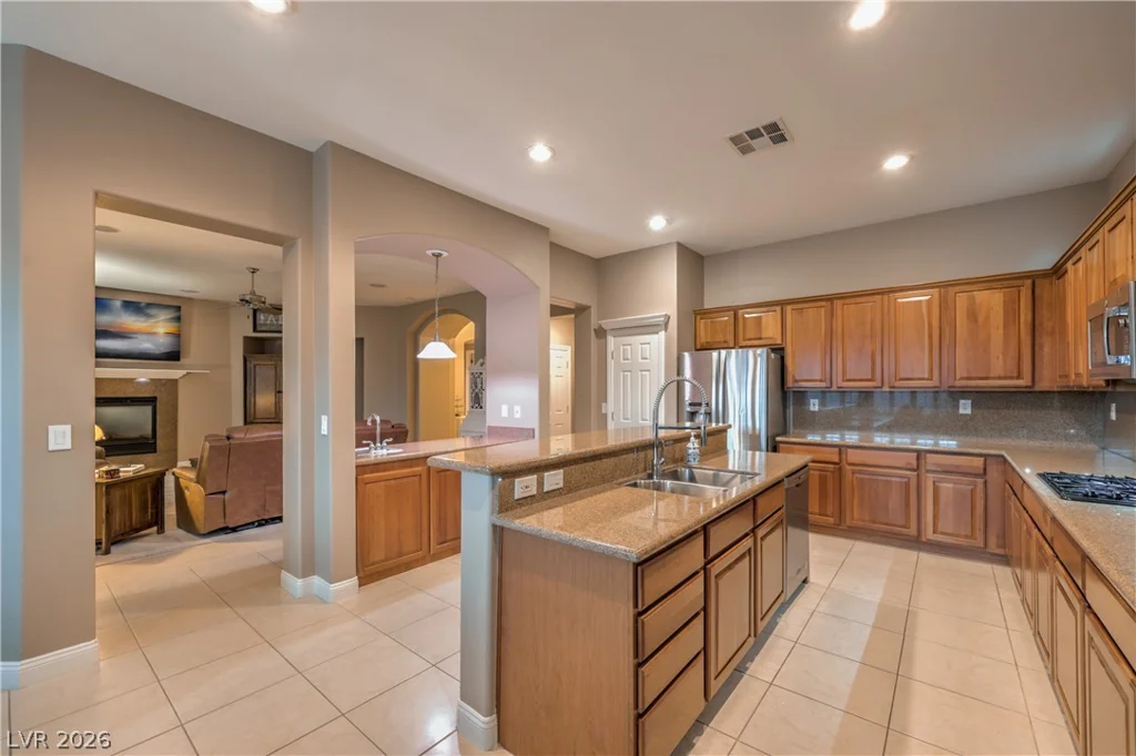 7228 Dusty Cloud, Las Vegas, NV 89149