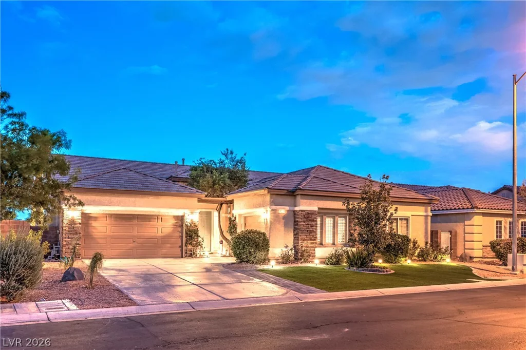 7228 Dusty Cloud, Las Vegas, NV 89149