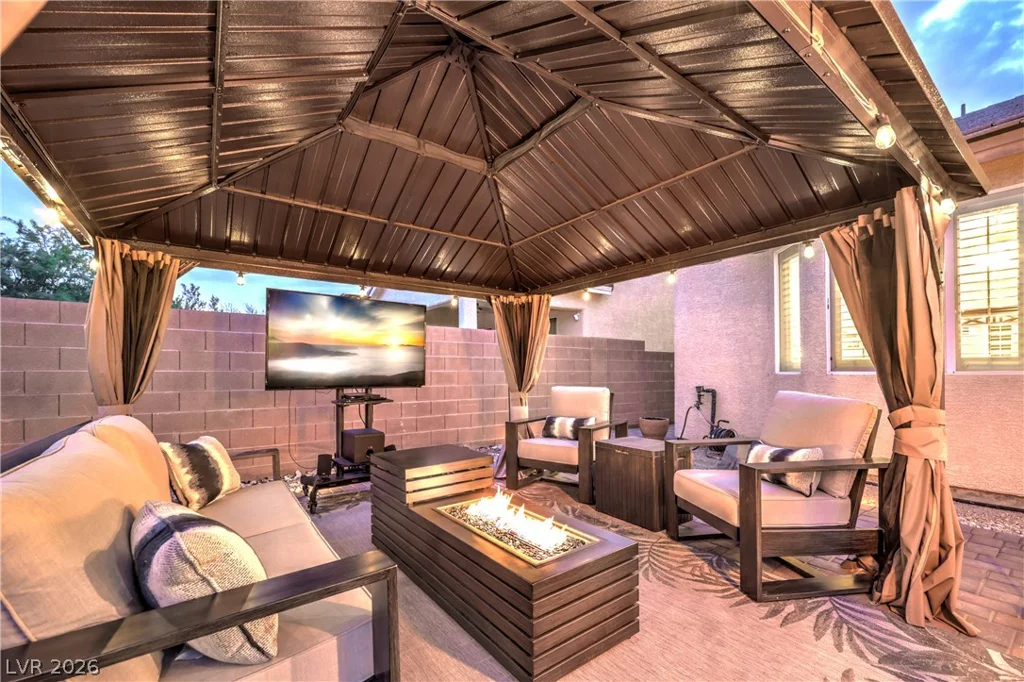 7228 Dusty Cloud, Las Vegas, NV 89149