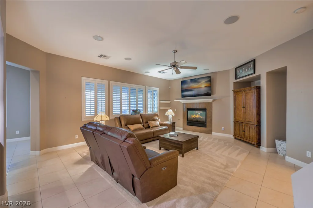 7228 Dusty Cloud, Las Vegas, NV 89149