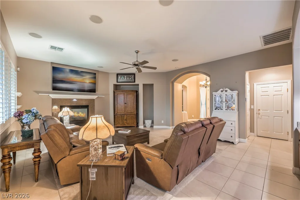 7228 Dusty Cloud, Las Vegas, NV 89149