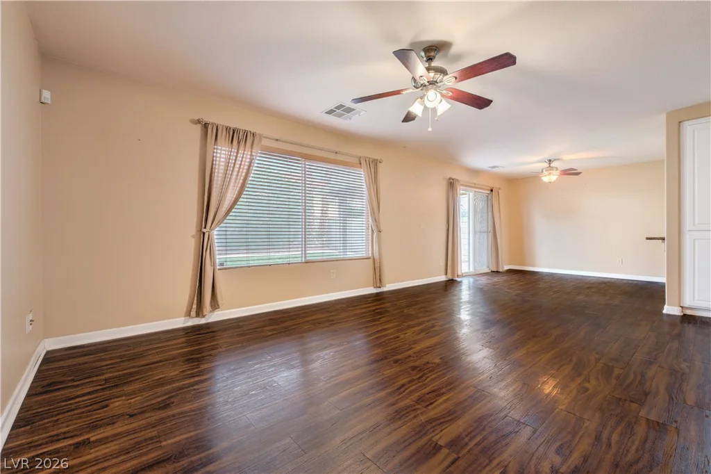 10193 Crepe Myrtle, Las Vegas, NV 89183