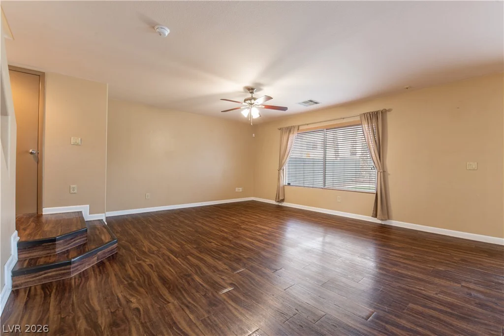 10193 Crepe Myrtle, Las Vegas, NV 89183