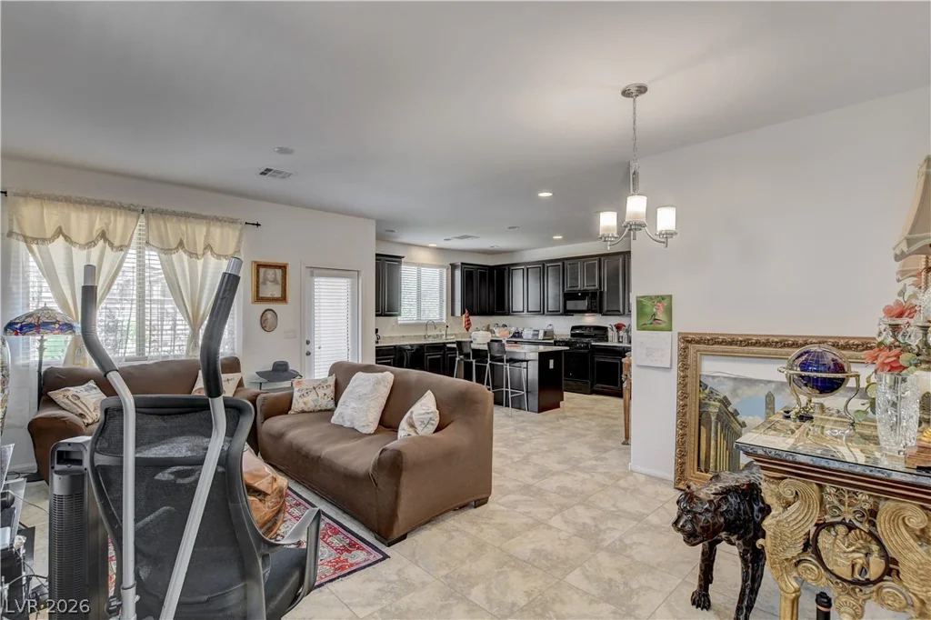 7588 Eastham Bay, Las Vegas, NV 89179