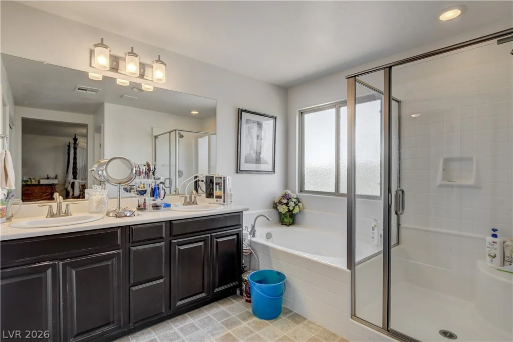 7588 Eastham Bay, Las Vegas, NV 89179