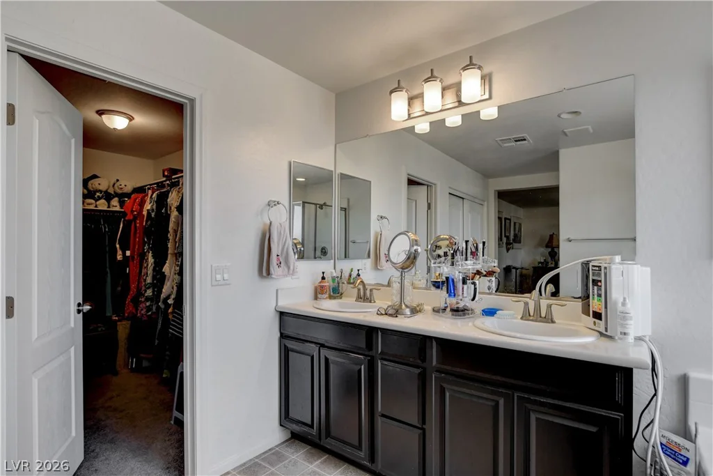 7588 Eastham Bay, Las Vegas, NV 89179