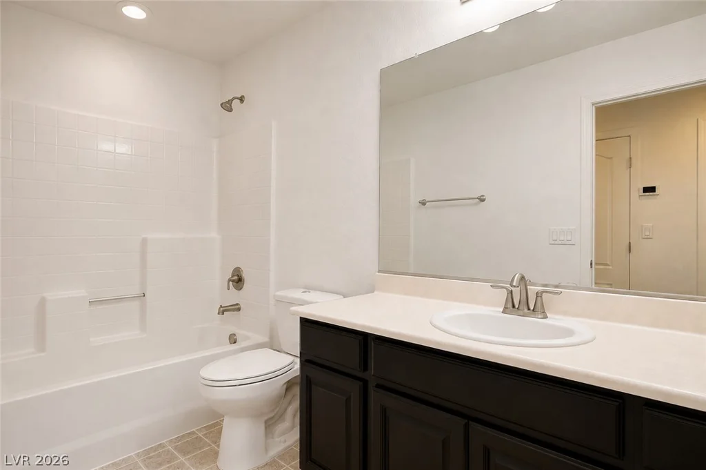 7588 Eastham Bay, Las Vegas, NV 89179