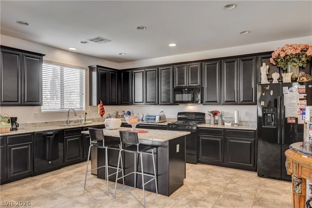 7588 Eastham Bay, Las Vegas, NV 89179
