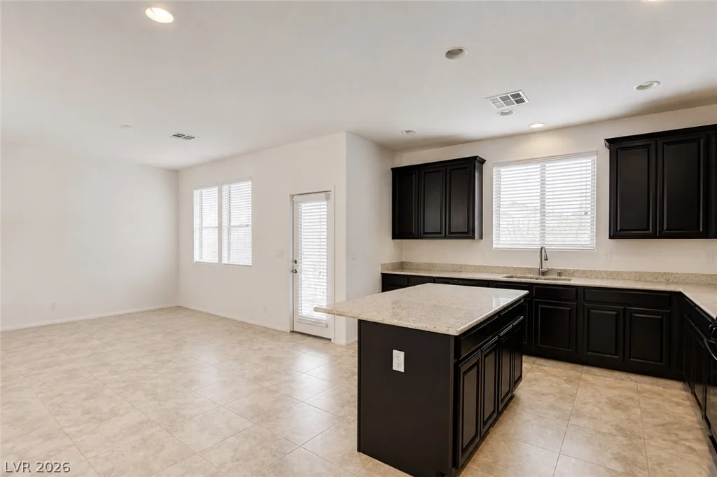 7588 Eastham Bay, Las Vegas, NV 89179
