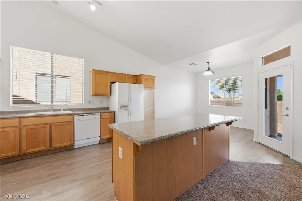 7530 Splashing Rock, Las Vegas, NV 89131