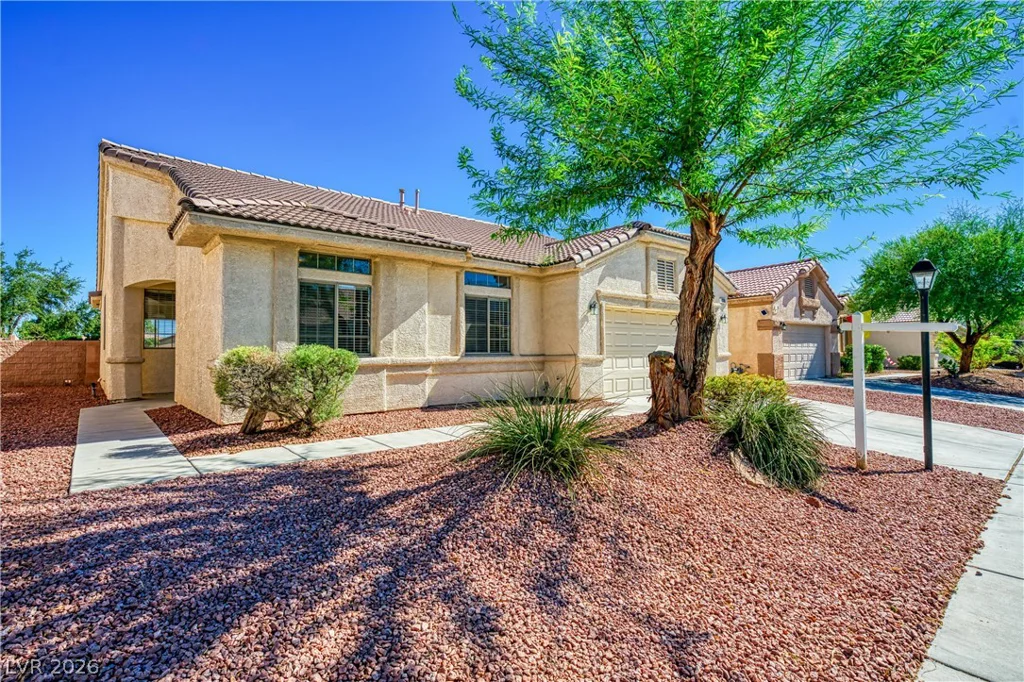 7530 Splashing Rock, Las Vegas, NV 89131