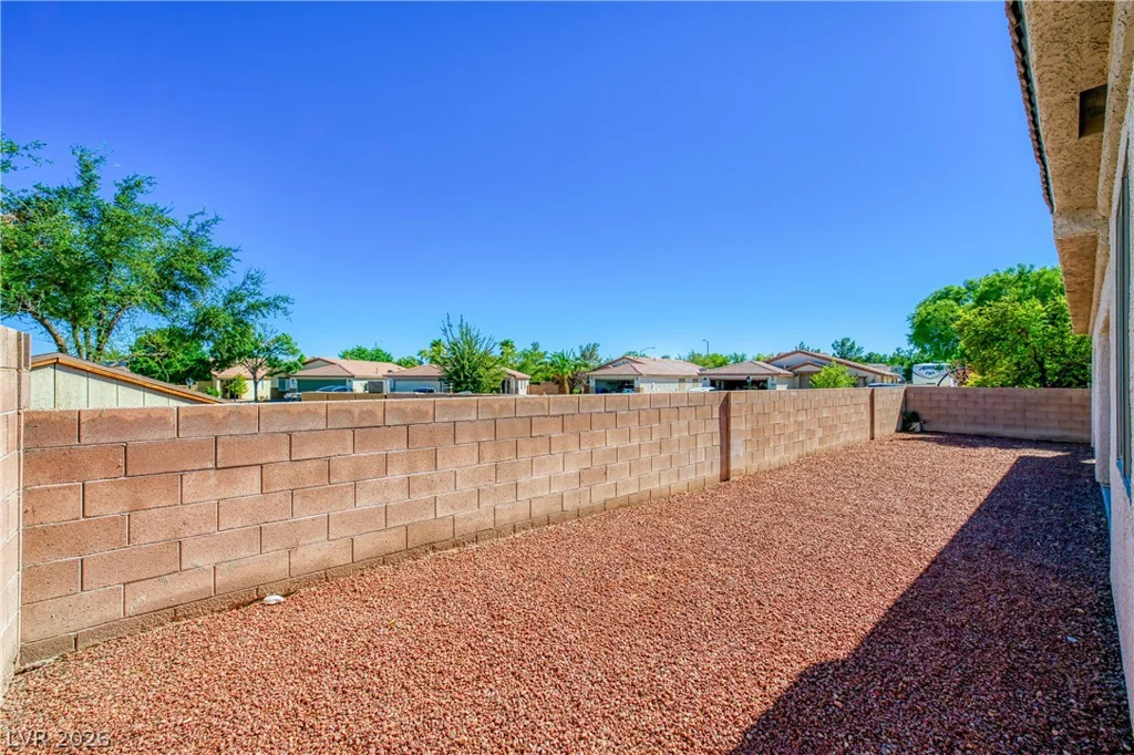 7530 Splashing Rock, Las Vegas, NV 89131