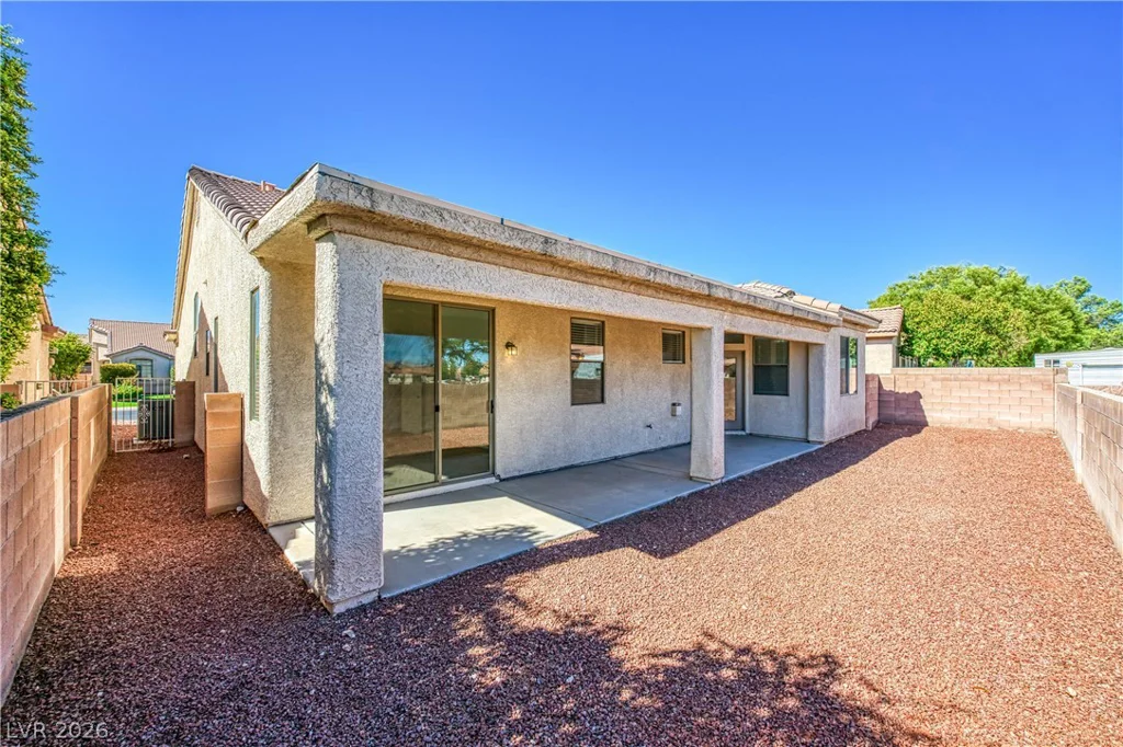 7530 Splashing Rock, Las Vegas, NV 89131