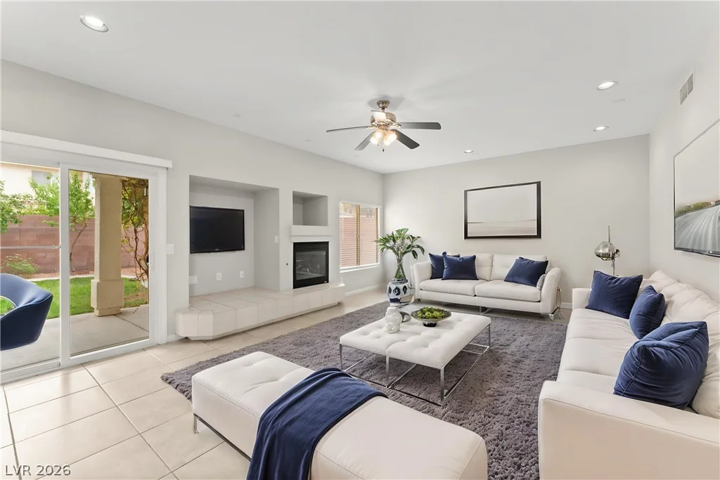 6541 Ironbound Bay, Las Vegas, NV 89139