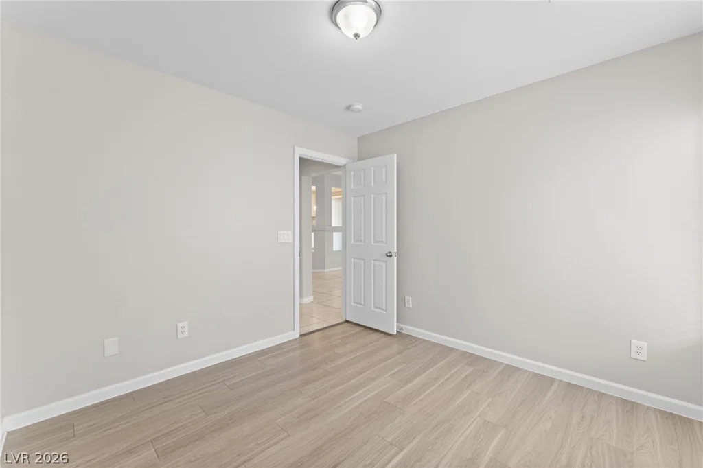 6541 Ironbound Bay, Las Vegas, NV 89139