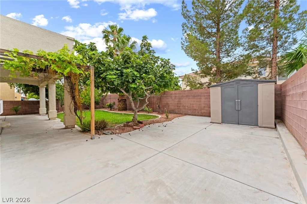 6541 Ironbound Bay, Las Vegas, NV 89139