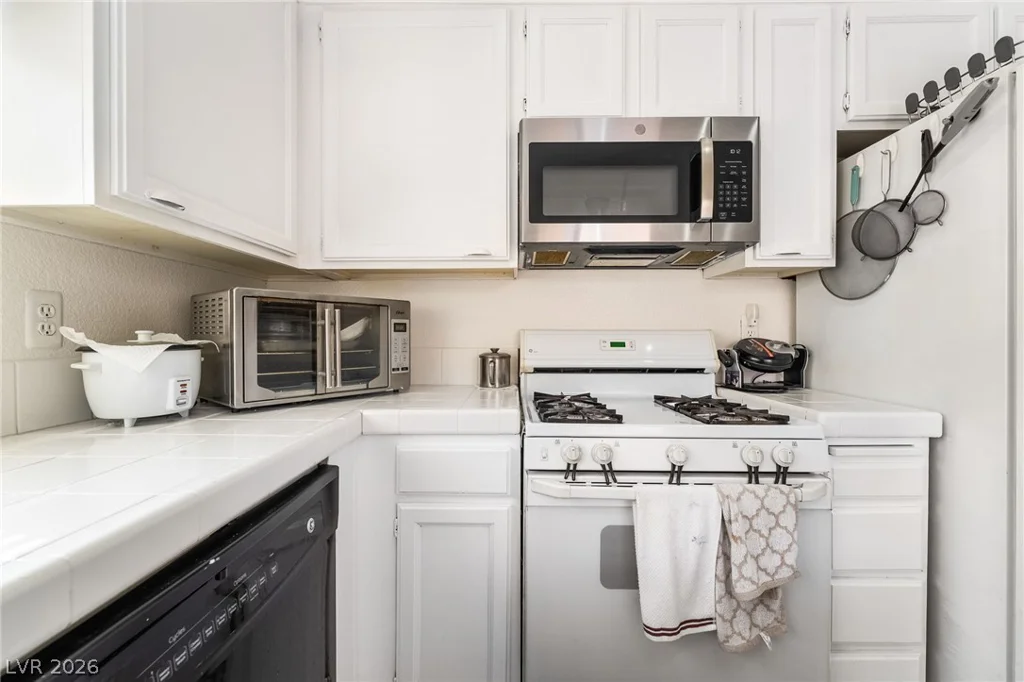 5624 Scottyboy, Las Vegas, NV 89113