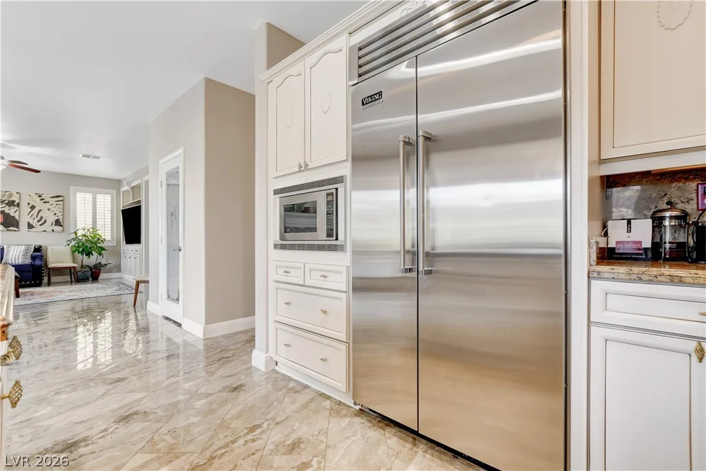 1693 Ravanusa, Henderson, NV 89052